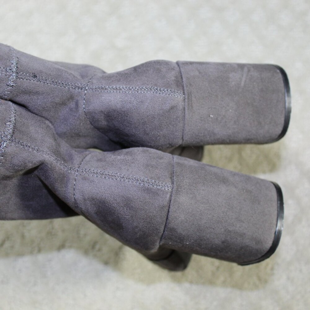 Qupid Size 6.5 Grey Faux Leather & Fabric 3.5" Block Heel Boots - Picture 5 of 6